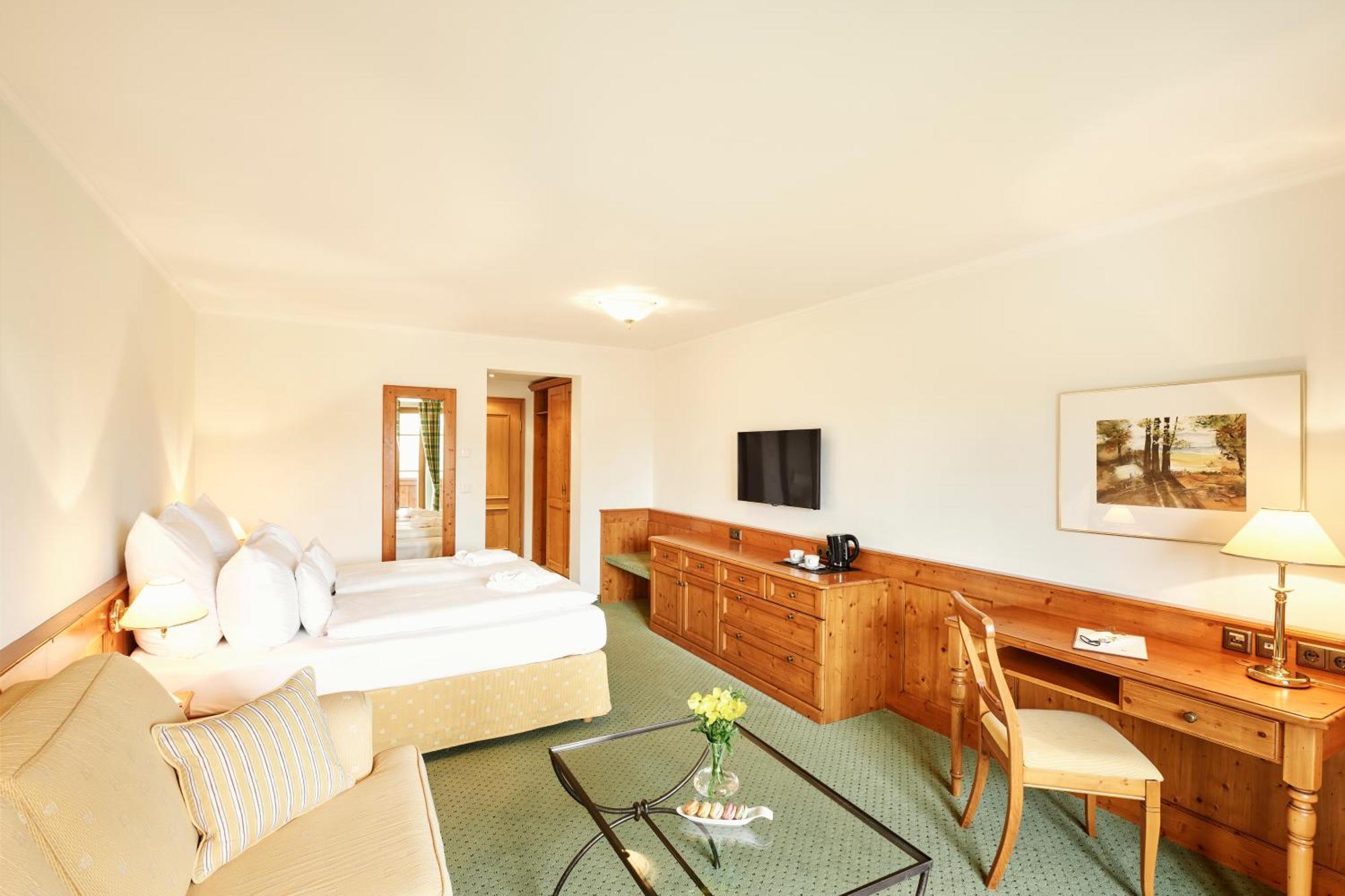 Hotel Auf Der Gsteig Gmbh Lechbruck Szoba fotó